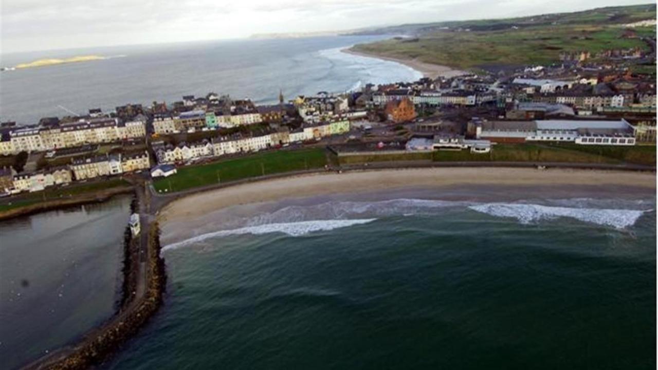 1 West Beach - Dog Friendly - Portrush By The Sea Exterior foto